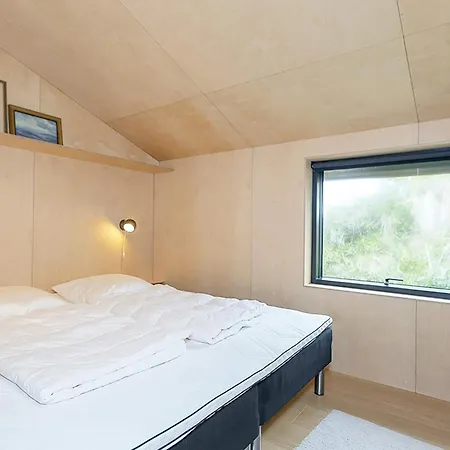 6 Person In Saltum-by Traum * Saltum